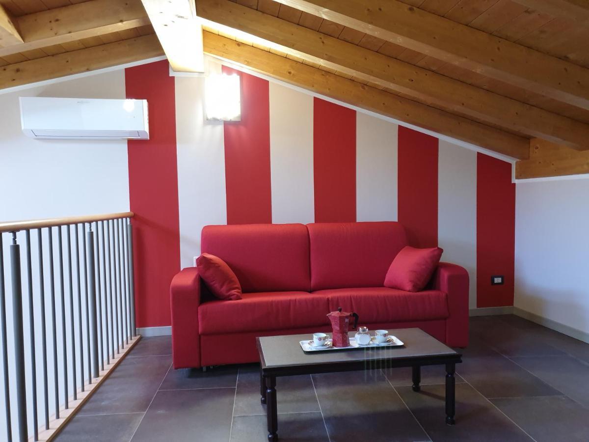 Dimora Rosso San Zeno - Wifi Veloce E Adatto Per Famiglie Werona Zewnętrze zdjęcie