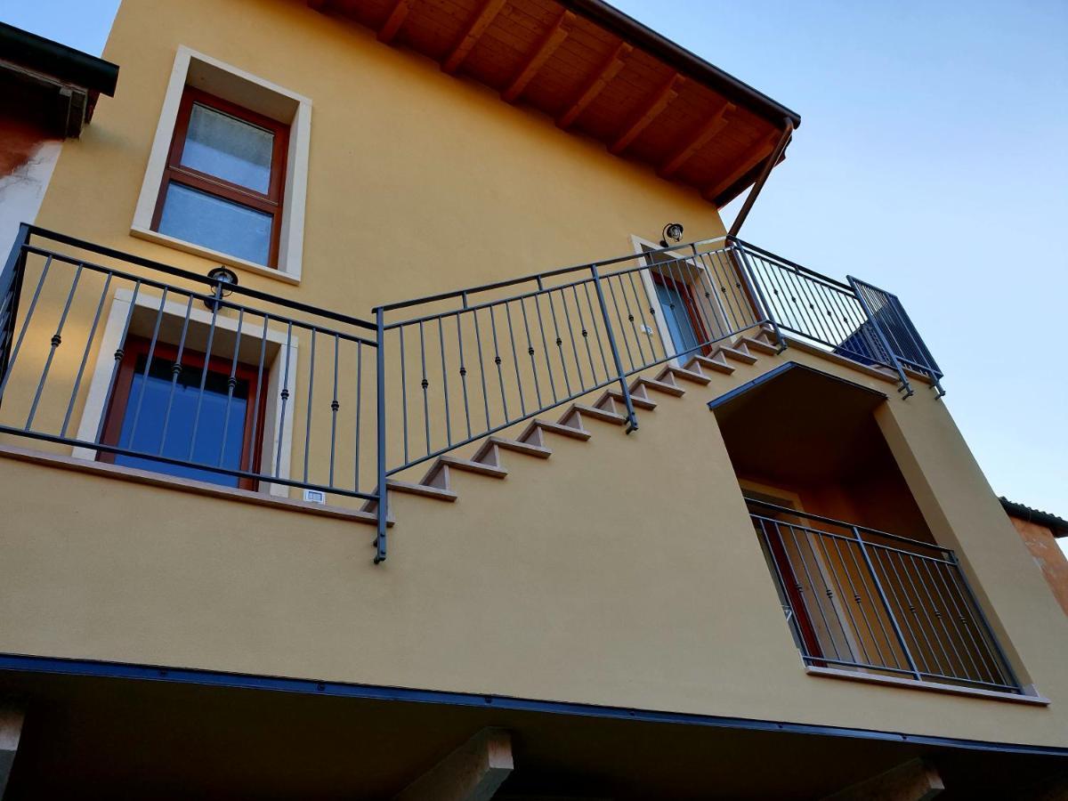 Dimora Rosso San Zeno - Wifi Veloce E Adatto Per Famiglie Werona Zewnętrze zdjęcie